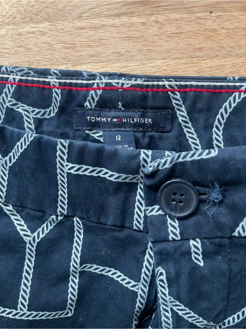 Tommy Hilfiger TH Flex | 5” Navy Shorts Rope Letter Print | Women’s 12 - Picture 2 of 8
